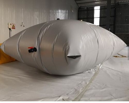 El PVC TPU de la almohada cubrió los tanques de agua portátiles del tanque de almacenamiento del agua de la lona 4000L usados a la tienda