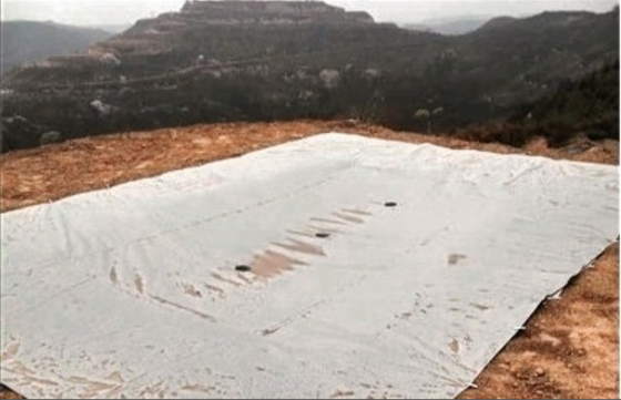 Área montañosa Recolección de agua de lluvia Tanque de almacenamiento de agua para soluciones agrícolas sostenibles